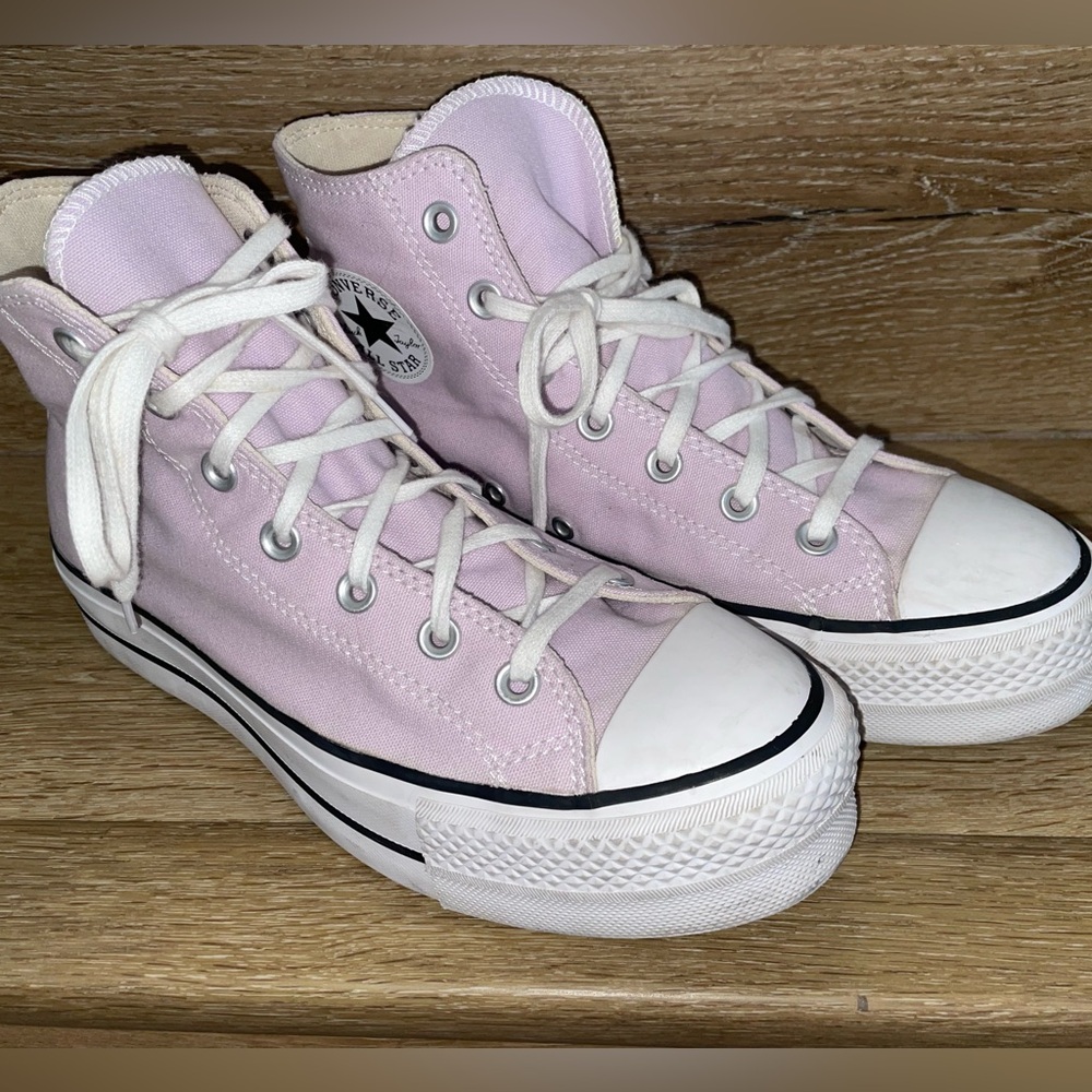 Platform Converse